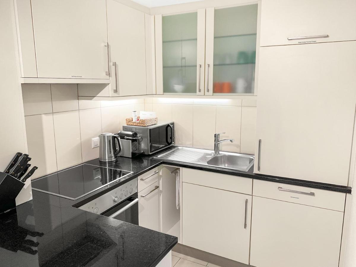 Ariser - Zug Lake View Business Apartment Buitenkant foto