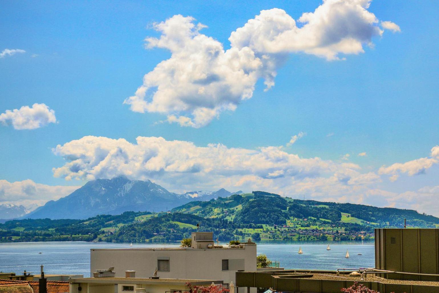 Ariser - Zug Lake View Business Apartment Buitenkant foto